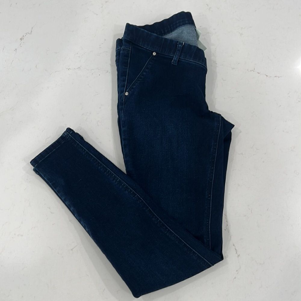 Jessica Simpson Maternity Under Belly and Skinny Blue Jeans - Picture 5 of 5